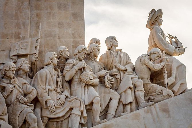 Professional Guides Walking Tours-Lisbon Day&Night (1-2pers) - Tour Experience