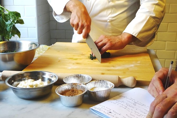 Professional Lab Pasta Experience - Wine and Music During the Class