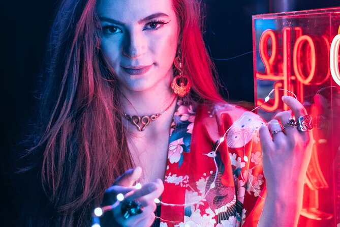 Professional Night Photo Session and Tour in Amsterdam - Meeting and Pickup