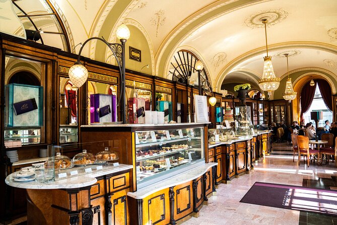 Professional Photoshoot and Traditional Hungarian Cake Tasting - Additional Information