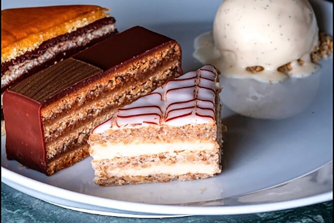 Professional Photoshoot and Traditional Hungarian Cake Tasting - Directions and Expectations