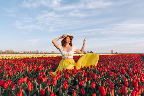 Professional Photoshoot at Tulip Fields and Keukenhof - Capturing the Beauty of Tulips