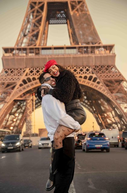 Professional Photoshoot in Paris - Language and Accessibility