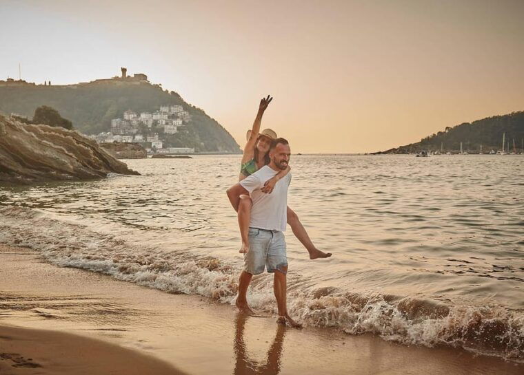 Professional Photoshoot While Visiting San Sebastián - Preparing for Your Photoshoot