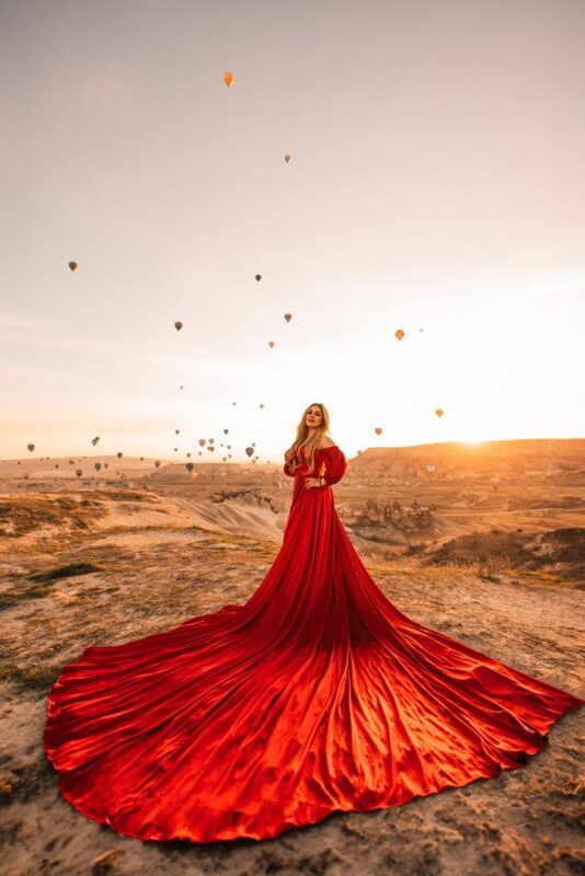 Professional photoshoot with flying dress in Cappadocia - Is this Cappadocia shoot worth booking?