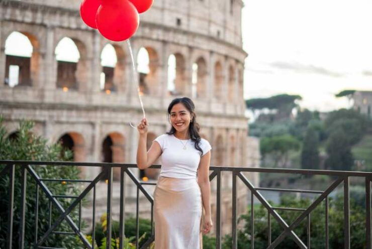 Professional Private Photoshoot in the Eternal City - Good To Know