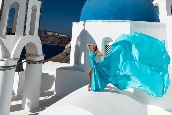 Professional Santorini Photoshoot/ Flying Dress Photoshoot - Inclusions and Services