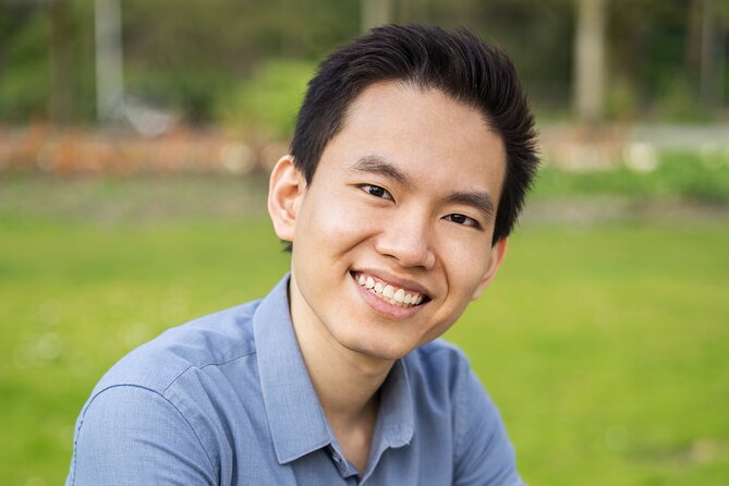 Professional Tinder Photo Session in Amsterdam - Common Questions