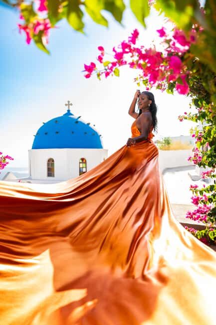Proffessional Flying Dress Photoshoot with 50 edited photos - Overview of the Flying Dress Photoshoot in Santorini