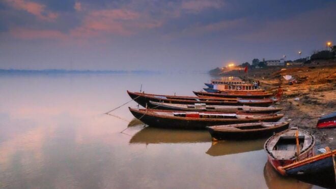 Profound Spiritual Triangle Visit With Varanasi - Language Options