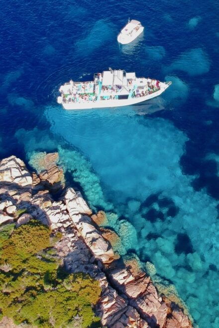 Propriano Boat Trip Visit 2 Hours Boat With Submarine View - Inclusions