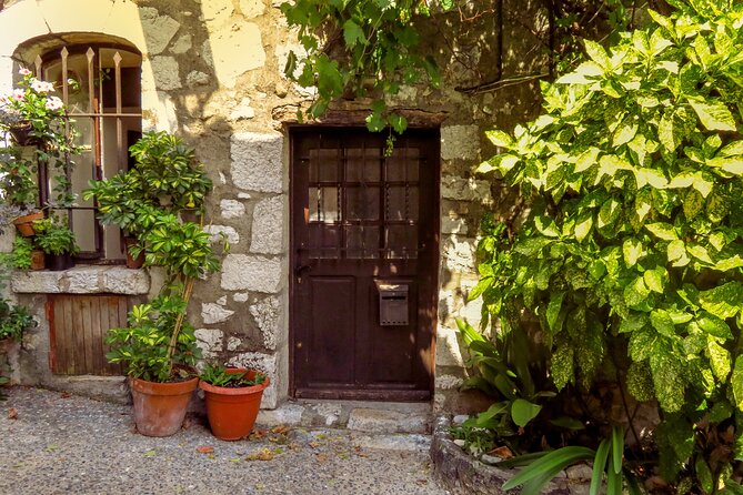 Provence Countryside and Its Medieval Villages Full Day Tour - Scenic Beauty