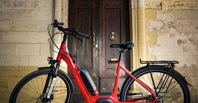 Provence: E-Bike Ride With a Wine Tasting - Inclusions
