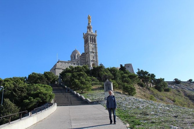 Provence Highlights Custom Full-Day Private Tour  - Marseille - Meeting and Pickup Information