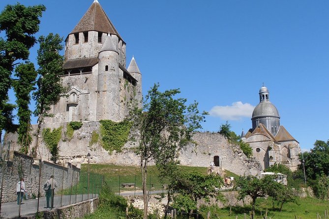 Provins - Medieval City Tour - Private Trip - Meeting and Pickup