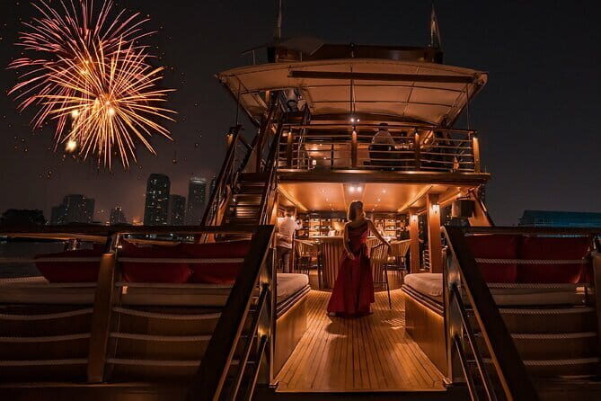 Pruek Michelin Fine Dining Cruise with City Views in Bangkok - Dining: From Appetizers to Desserts
