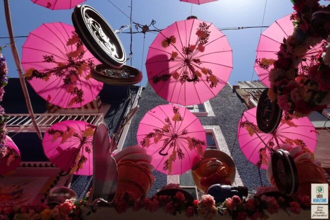 Psyrri Coaching Walk: Through Street Art and Flea Markets - Itinerary