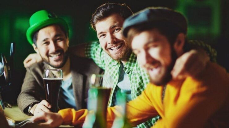 Pub Crawl Albufeira: 5 Bars Free Shots Entry Nightclub - Activity Details