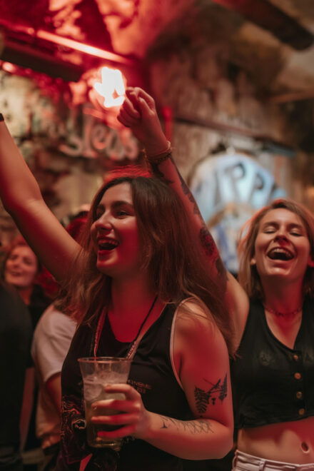 Pub Crawl Budapest - With Challanges and Games - Whats Included and Excluded