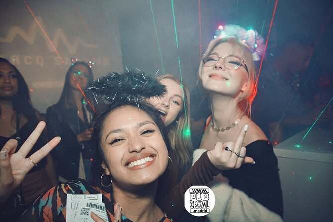Pub Crawl Madrid - Tour Schedule and Bar Experience