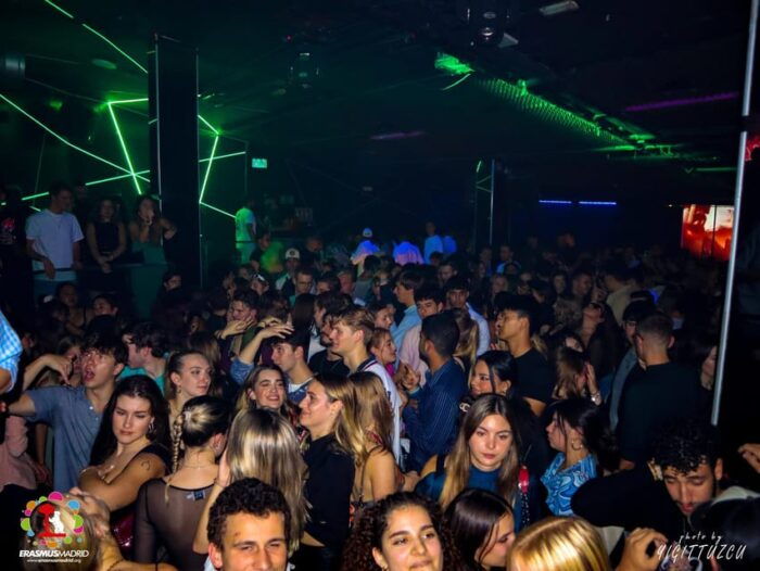 Pub Crawl Madrid Erasmus&International( Updated Best Offer) - Customer Reviews and Feedback