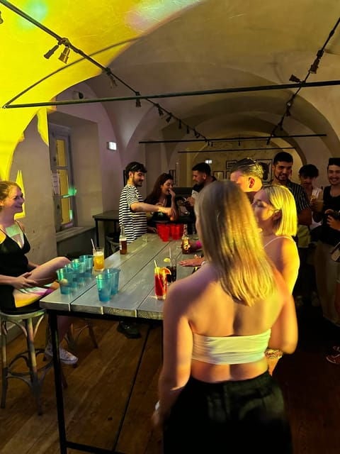 Pub Crawl Nice: Free Shots,Best Bar, Secret Surprise With Us - Social Connections: Meet New Friends