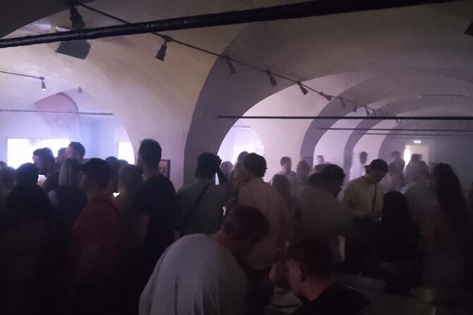 Pub Crawl Nice With Drinking Games and Optional Drink Special - How to Book Your Pub Crawl in Nice