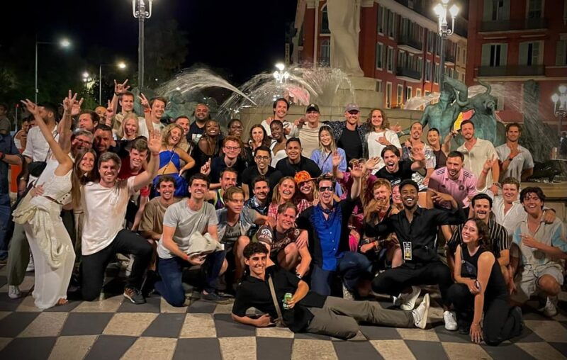 Pub Crawl Paris: Drink, Laugh, Meet the World - Itinerary and Activities