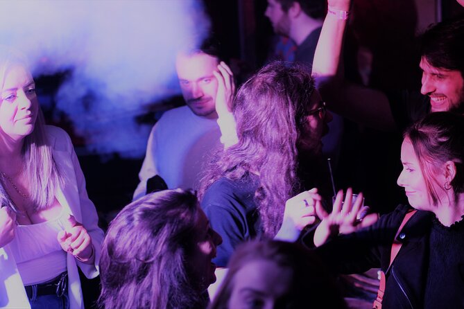 Pub Crawl Paris Latin Quarter - Booking and Flexibility