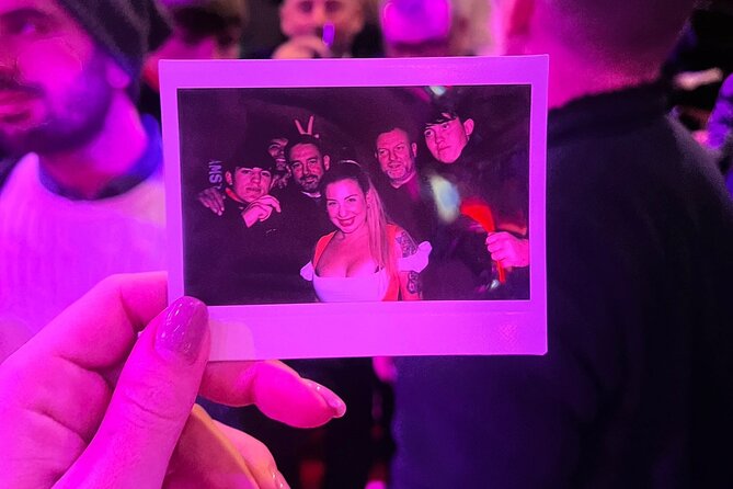 Pub Crawl With Beer Maid in Red Light District- Amsterdam (3h) - End Point and Reviews