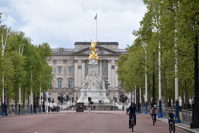 Public 2.5 Hour Taxi Tour of London - Londons Greatest Bits! - Tour Highlights