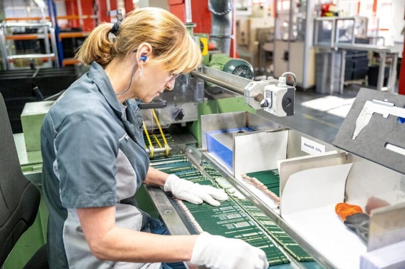 Public guided tour: Production of "wood-cased pencils" - FAQs