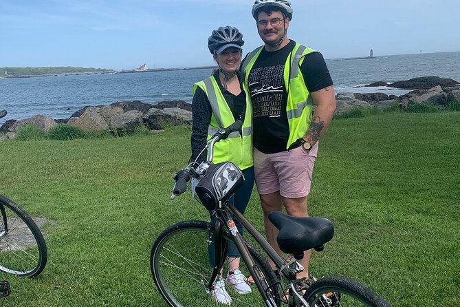 Public Historic Neighborhoods Bike Tour City Tour 1.5-2hrs. - Pricing and Terms
