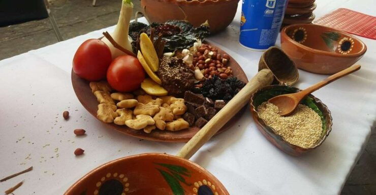 Puebla: Guided Foodies Tour With Cathedral Visit - Local Cuisine