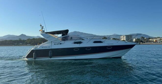 Puerto Banús: 2-4 Hour Cruise on Luxury Yacht Along the Marbella Coastline - Experience Highlights