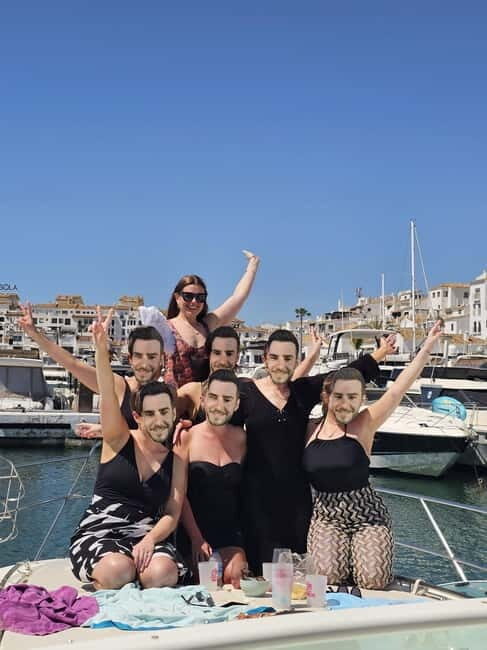 Puerto Banús: Bachelorette party on a yacht - Good To Know