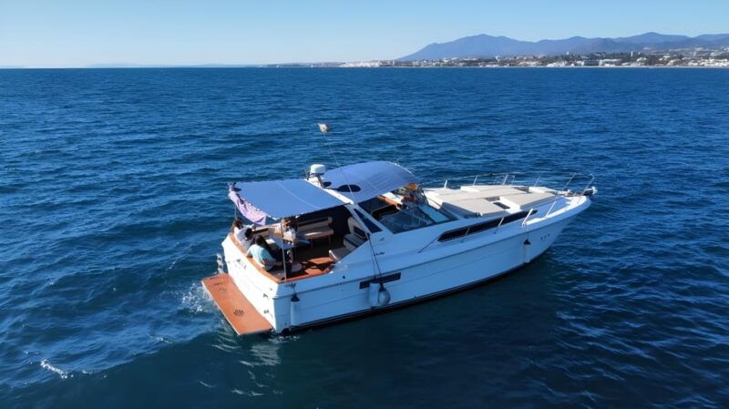 PUERTO BANUS: YACHTS RENTAL FOR GROUP 1H - Booking and Cancellation