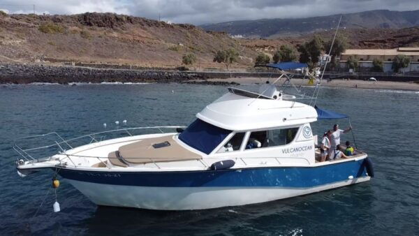 Puerto Colon : Shared/Private Boat Trip With Snack & Drinks - Frequently Asked Questions