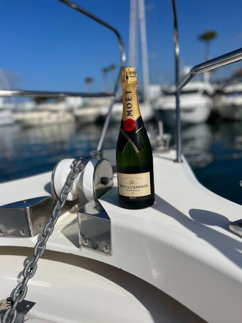 Puerto Colon : Shared/Private Boat Trip With Snack & Drinks - Experience Highlights