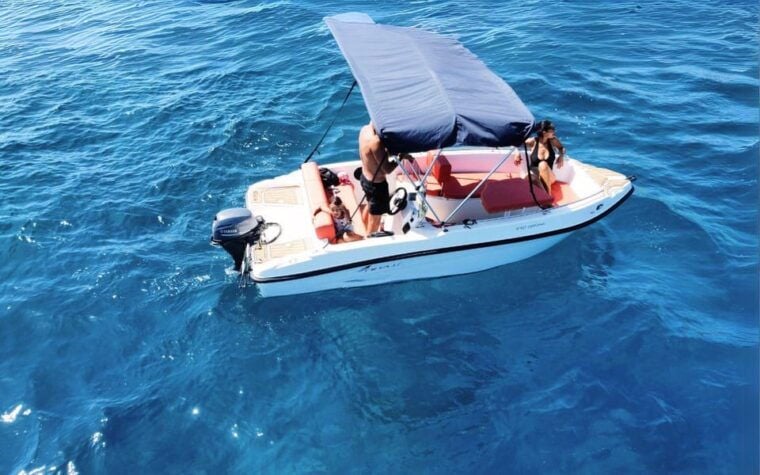 Puerto Colon: the Nina Boat Self-Drive, No License Tenerife - Booking and Important Information