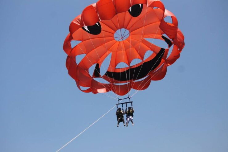 Puerto Del Carmen: 10-Minute Parasailing Expereince - Booking and Payment Options