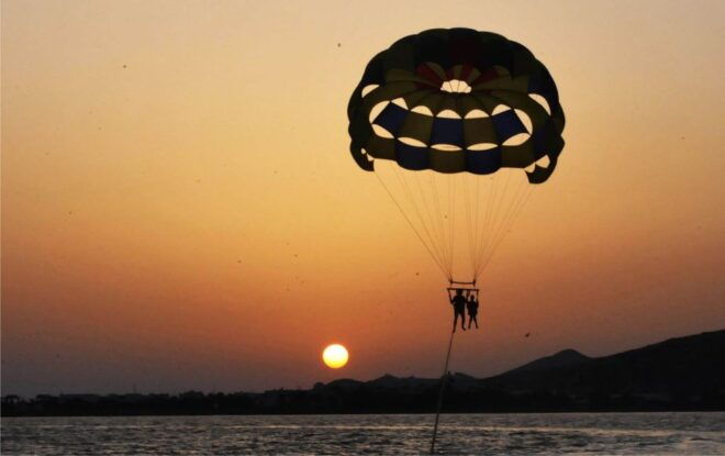 Puerto Del Carmen: 10-Minute Parasailing Expereince - Experience Highlights