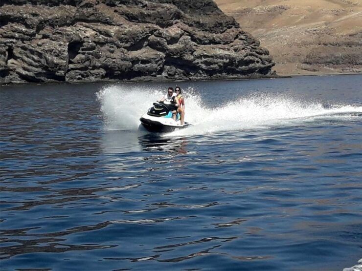 Puerto Del Carmen: 40-Minute Jet Ski Safari on Playa Chica - Experience Highlights