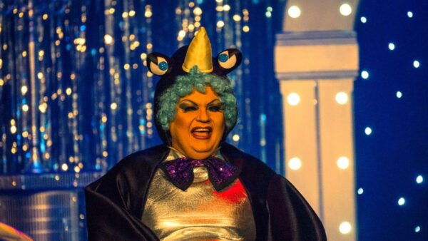 Puerto Del Carmen: Music Hall Tavern Comedy Drag Dinner Show - The Sum Up