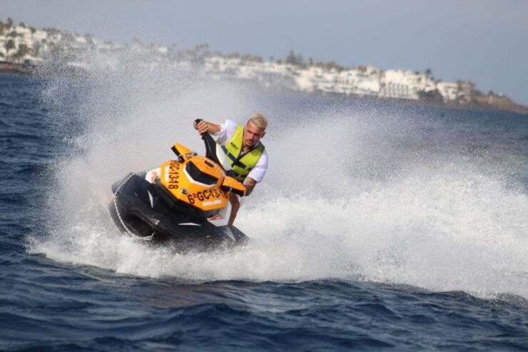 Puerto Del Carmen: Single or Double Jet Ski Rental - Experience Highlights