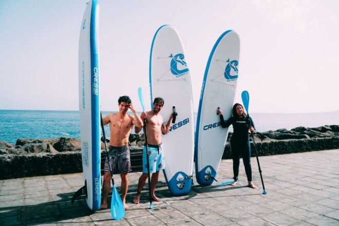 Puerto Del Carmen: SUP Stand-Up Paddle Class With Insturctor - Language Options