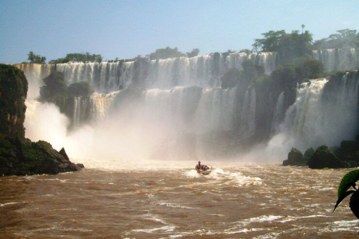 Puerto Iguazú: Iguazu Falls Trip With Jeep Tour & Boat Ride - Good To Know