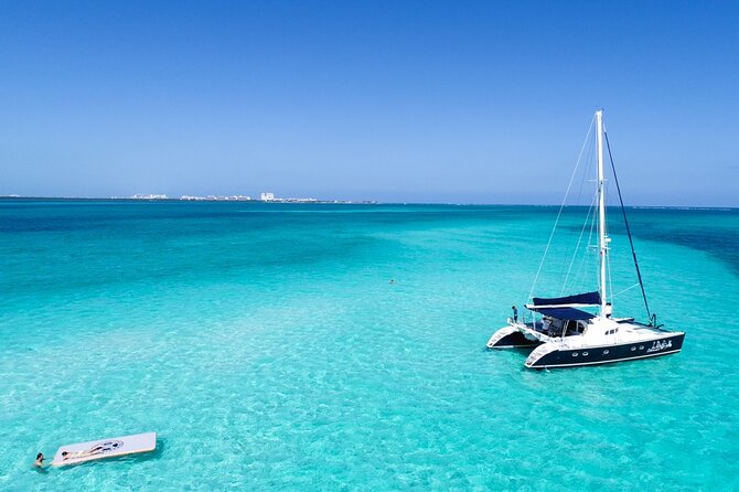 Puerto Morelos Catamaran Secret Sandbar Sail With Lunch and Drinks - Overview of the Experience