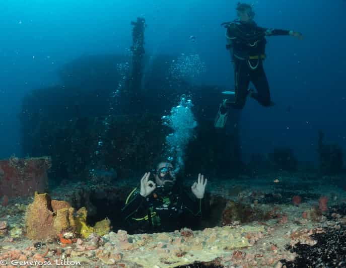 Puerto Morelos: Diving at the C56 Shipwreck - Location and Accessibility