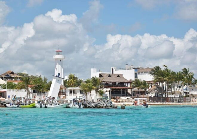 Puerto Morelos: Snorkel in Coral Reef and Visit the Town - Inclusions and Equipment